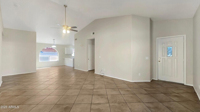 Building Photo - 12742 W Palm Ln