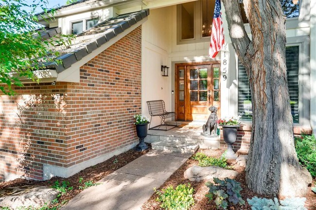 Foto del edificio - 1859 E Oak Creek Dr