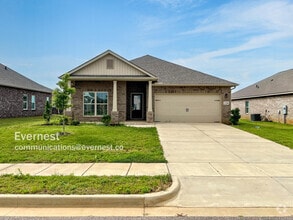 Building Photo - 104 Elaina Grey Ct