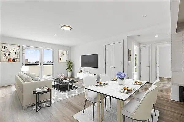 Building Photo - 2 bedroom in BRONX NY 10463