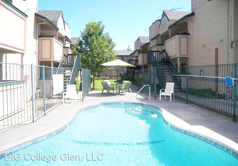 Primary Photo - 5415 College Oak Dr