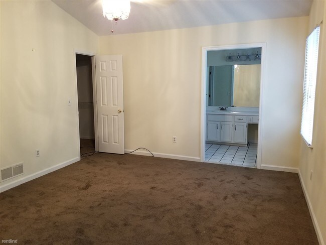 Building Photo - 5366 Muirwood Pl