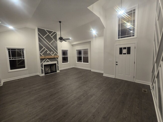 Building Photo - Jasper New Construction Floor Plan for Rent