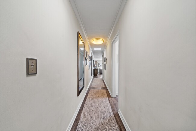 Building Photo - 383 Bay Shore Ave