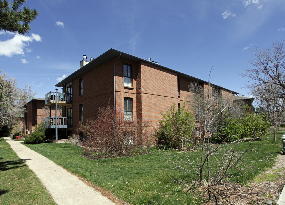 Primary Photo - Gregory Creek Townhomes