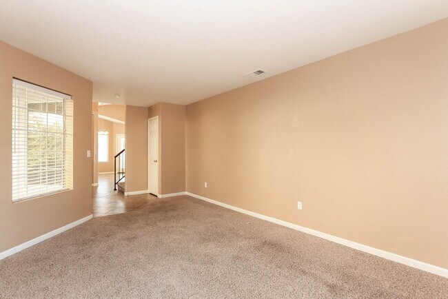 Building Photo - 7521 E Laguna Azul Ave