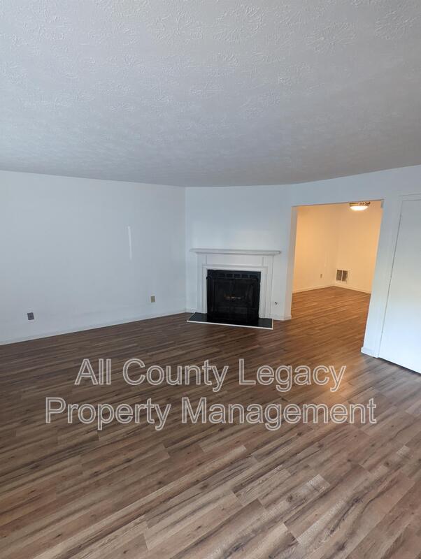 Foto del edificio - 5623 Wells Cir