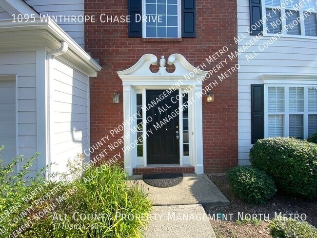 Building Photo - Great 3BR/2.5BA Home in Alpharetta off HWY 9!