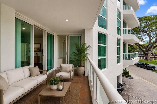 Foto del edificio - 401 SW 4th Ave
