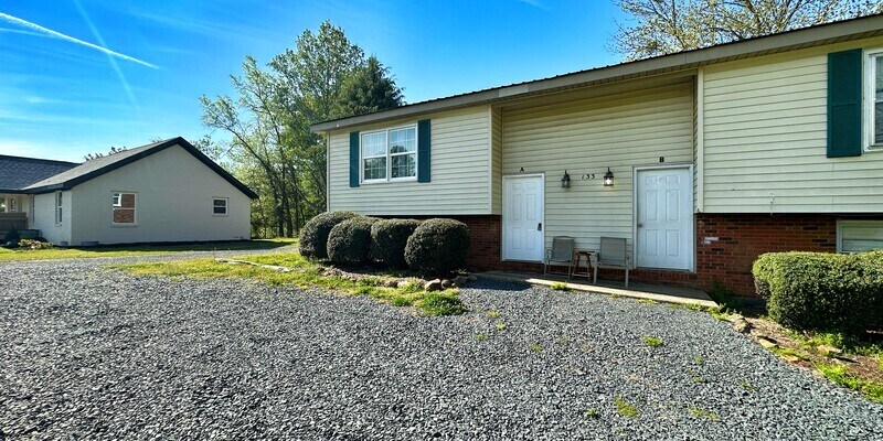 Primary Photo - Lakeshore Duplex