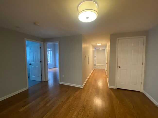 Foto del edificio - 650 W Arlington Pl