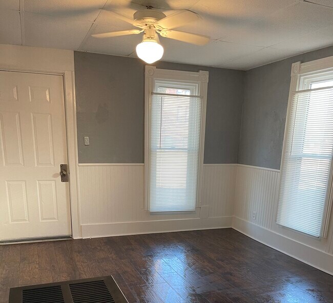 Living room - 115 W State St. 101