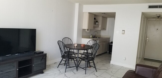 Furnished livingroom & kitchen - 1800 Lavaca St