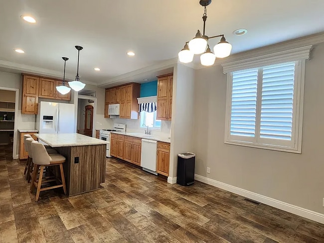 Foto del edificio - 23230 CO-94