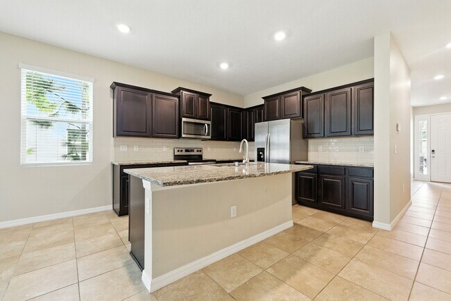 Building Photo - 6528 Serenity Fall Ln