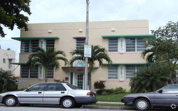 Building Photo - Keystone