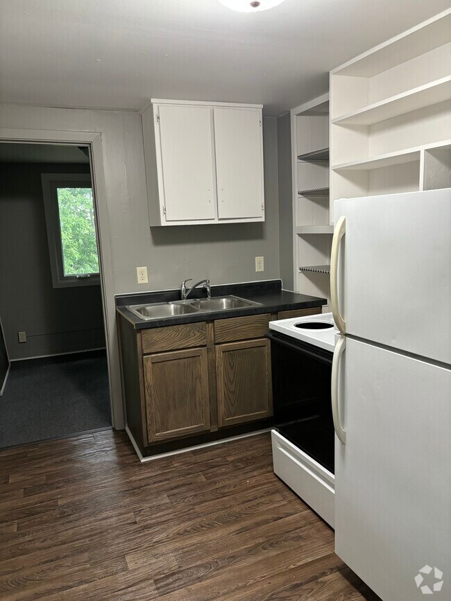 Five Corners Student Apartments for Rent Mankato, MN 7 Rentals