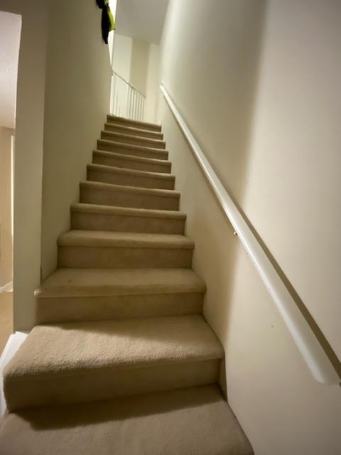 Building Photo - 2506 Hidden Cove Ct Unit C