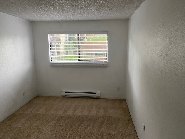 Photo - 2020 Grant Ave S Apartment