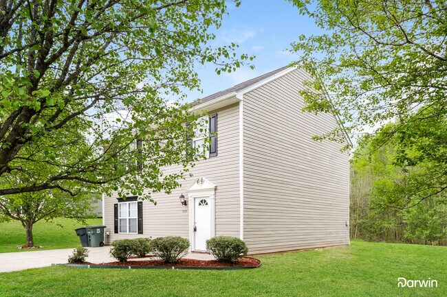 Foto del edificio - 1119 Highstone Drive, Greensboro, NC 27406