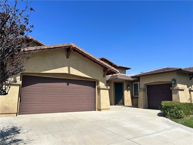 Building Photo - 44820 Cosentino Ct