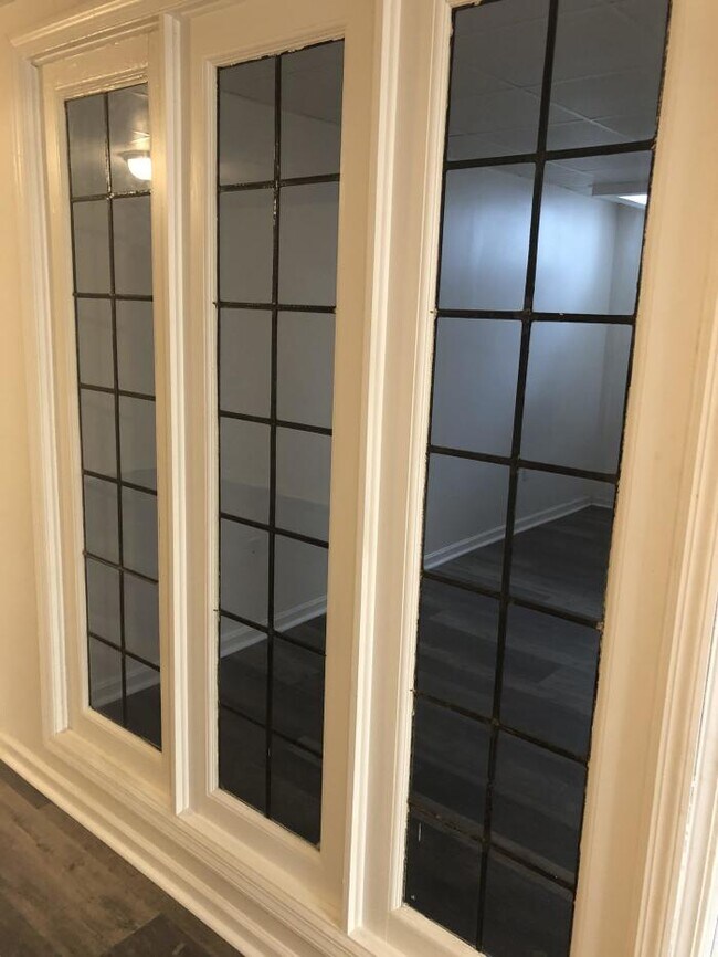 Foto del edificio - 3 bedroom in Coraopolis PA 15108
