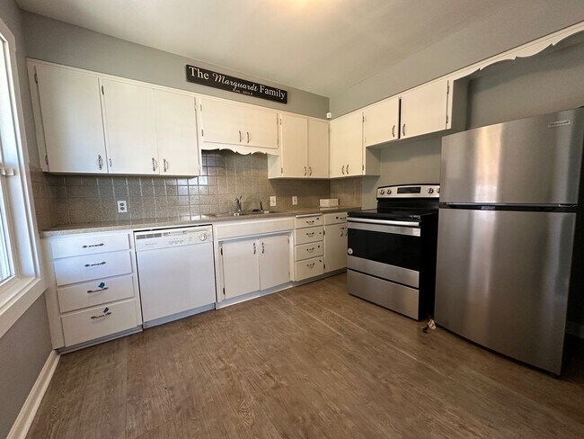 Foto del edificio - Dont Miss this 3 Bedroom 2 Bath Shadle Rancher