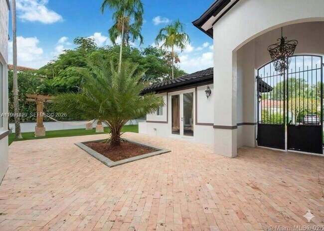 Foto del edificio - 8164 SW 171st St