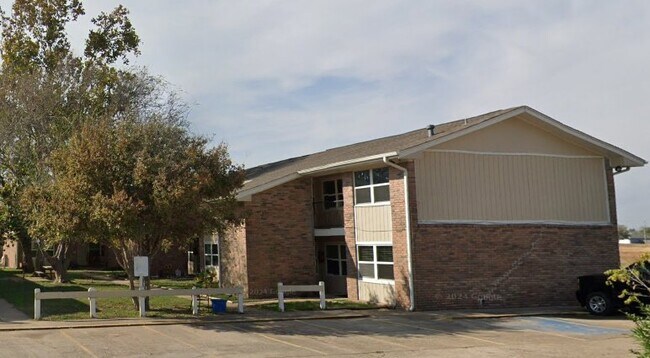 Foto del edificio - 501 Henderson Ave