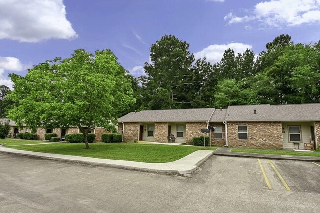 Building Photo - 427 Martin St