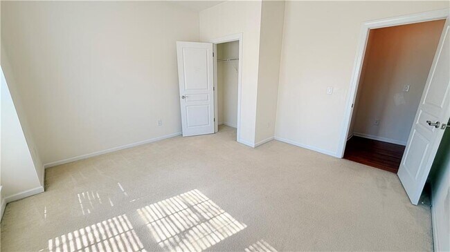 Foto del edificio - 3203 Normandy Ridge NW