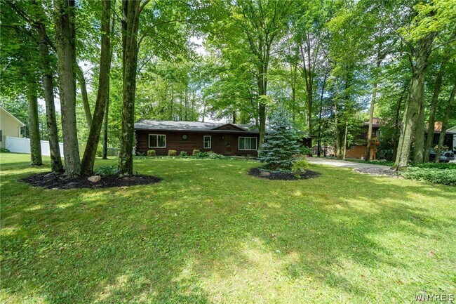 Foto del edificio - 8376 Cobblestone Ct