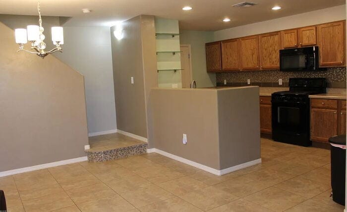 Building Photo - Rancho Sahuarita