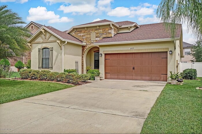 Primary Photo - Beautifully maintained 3-bedroom, 2-bath h...
