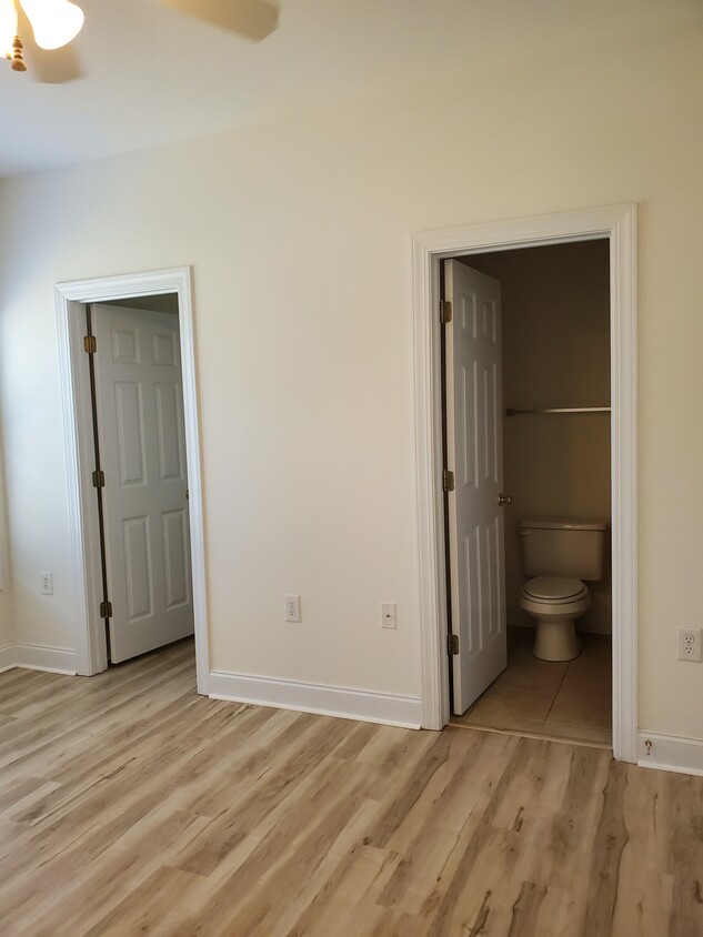 Foto principal - 2005 Silvercrest Dr
