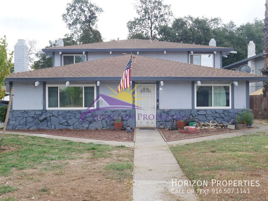 Foto principal - 5742 Blachly Way