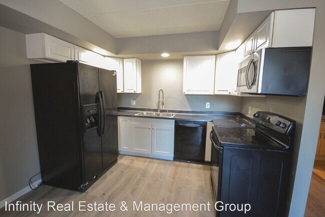 Building Photo - 2 br, 1 bath House - 602 Northern Hills Dr...
