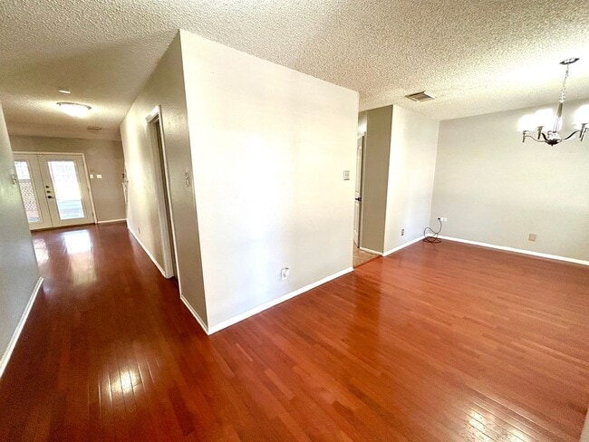 Building Photo - *COMING SOON* Energy-Efficient 4BR Home w/ Solar Panels, Loft & Backyard Oasis!