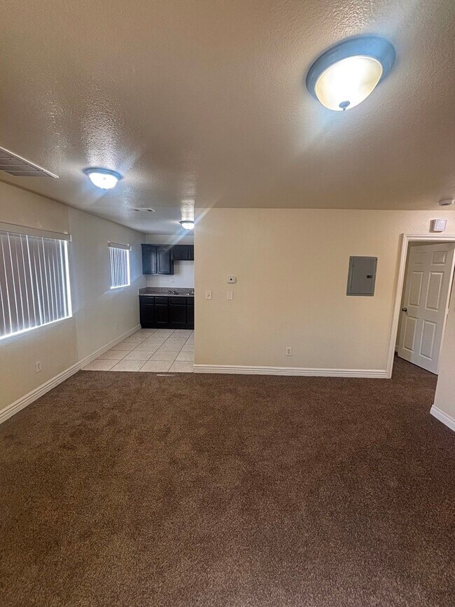 Foto del edificio - 325 E 60th St