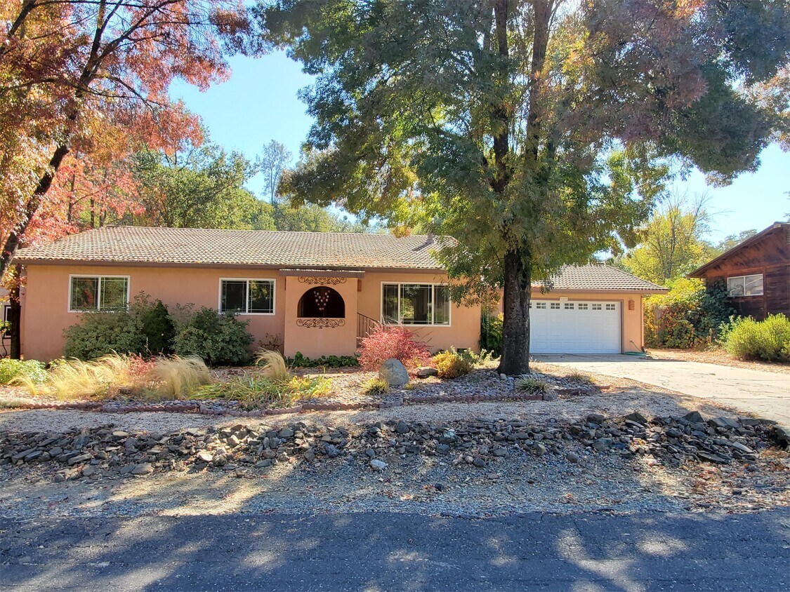 11193 Coopers Ct, Sonora, CA 95370 House Rental in Sonora, CA