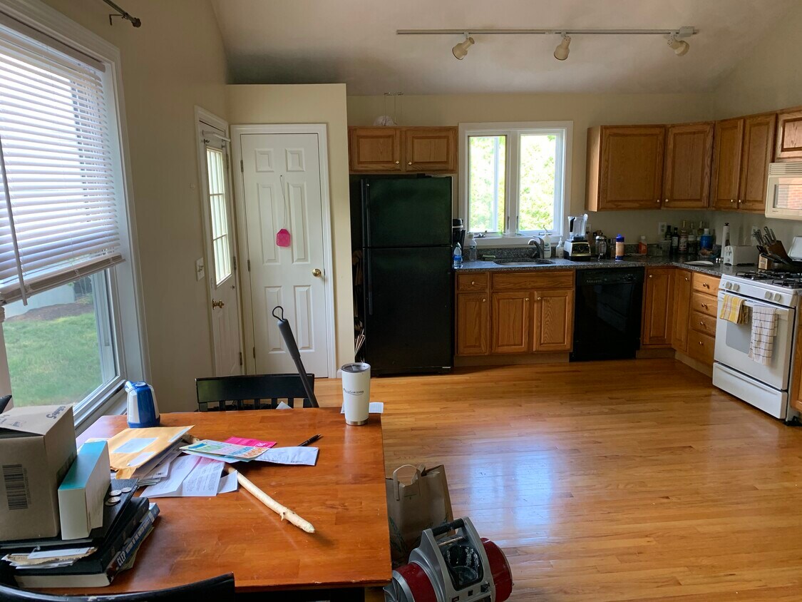 338 Grapevine Rd, Wenham, MA 01984 House for Rent in Wenham, MA