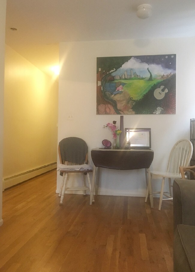 Foto del edificio - 4908 28th Ave