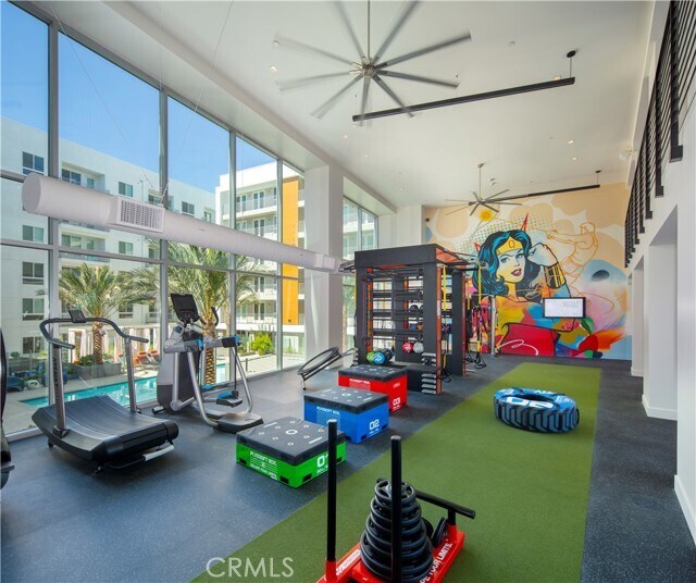 Foto del edificio - 6235 Topanga Canyon Blvd