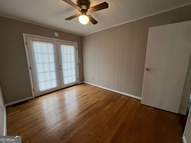 Foto del edificio - 485 Hollywood Cir