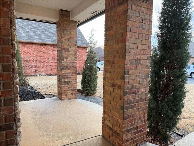 Foto del edificio - 16616 Moorgate Ln