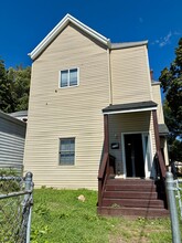 Building Photo - 2729 W Market St