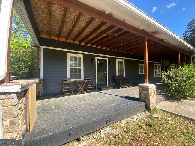 Foto del edificio - 1256 Chambers Rd