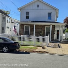 Building Photo - 1413 Sanderson Ave