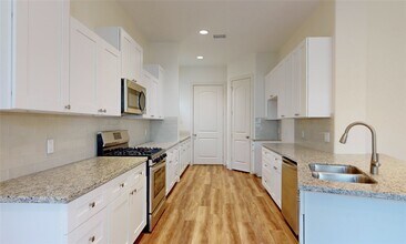 Building Photo - 155 Benjis Pl