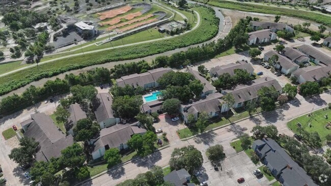  - Forest Pointe